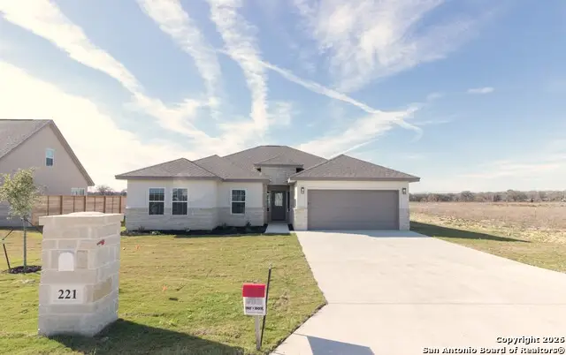 221 Colonial Lane, La Vernia, TX 78121 - Image #2
