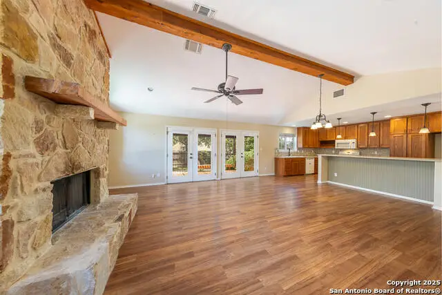 853 Crossbow, Canyon Lake, TX 78133 - Image #3