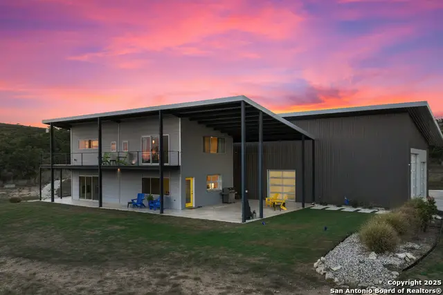 370 Gray Wolf, Blanco, TX 78606 - #2