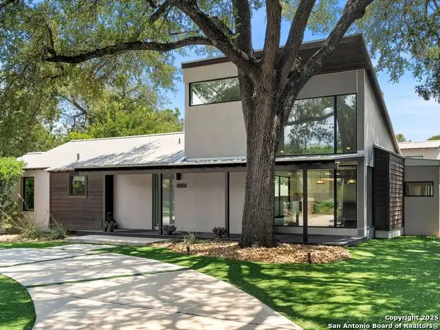 144 E Oakview Place, San Antonio, TX 78209 - Image #2