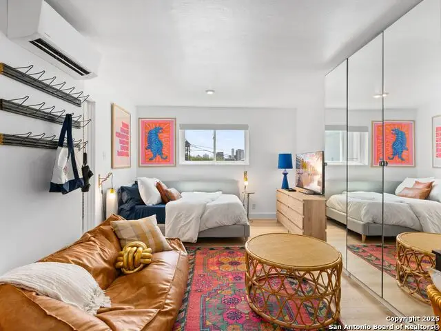 1111 W 10th #APT 206, Austin, TX 78703 - #1