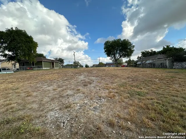 306 G, San Antonio, TX 78210 - Image #1