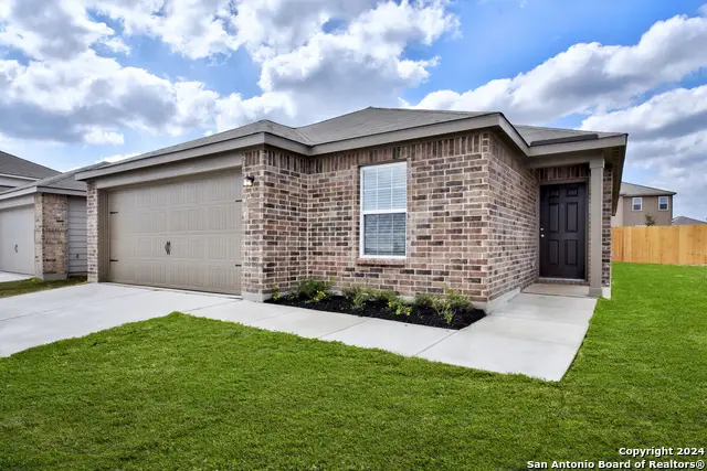 15107 Telfaire Meadow, Von Ormy, TX 78073 - Image #3