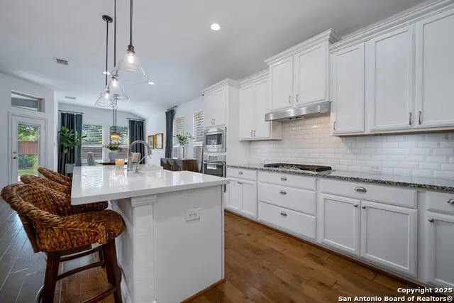 487 Mission Hill, New Braunfels, TX 78132 - Image #3