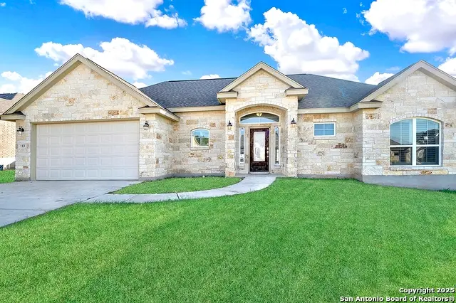 113 Ridgecrest, Floresville, TX 78114 - #1