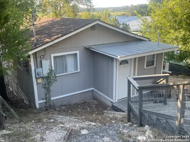 892 Pebble Beach Dr Nw, Lakehills, TX 78063 - Image #1