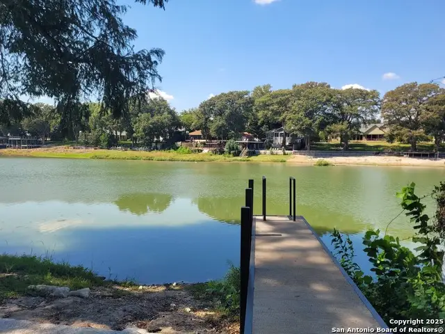 510 Rudeloff, Seguin, TX 78155 - #2