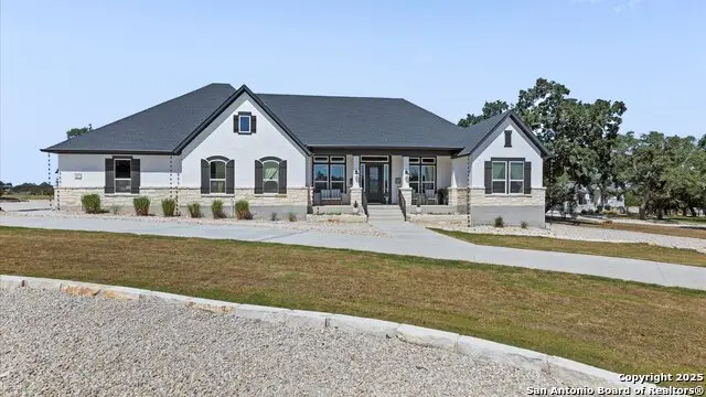 1207 Game Trl, New Braunfels, TX 78132 - #2