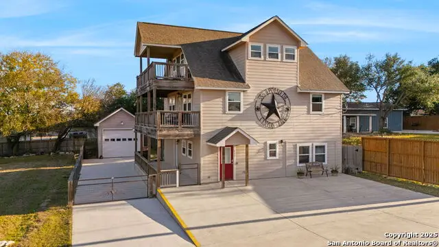 556 Apollo Drive, Canyon Lake, TX 78133 - Image #2