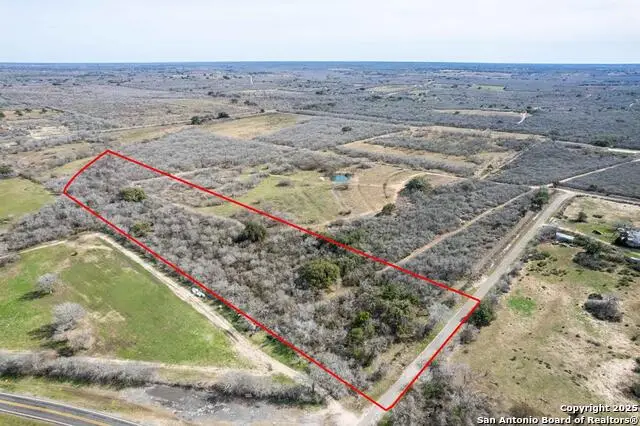 8684 Mineral Cemetery Rd, Pettus Pawnee, TX 78102 - #1