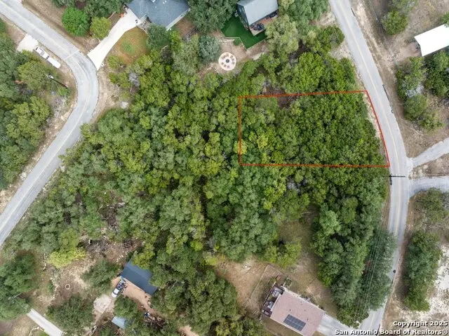 1055 Singing Hills, Canyon Lake, TX 78133 - Image #3