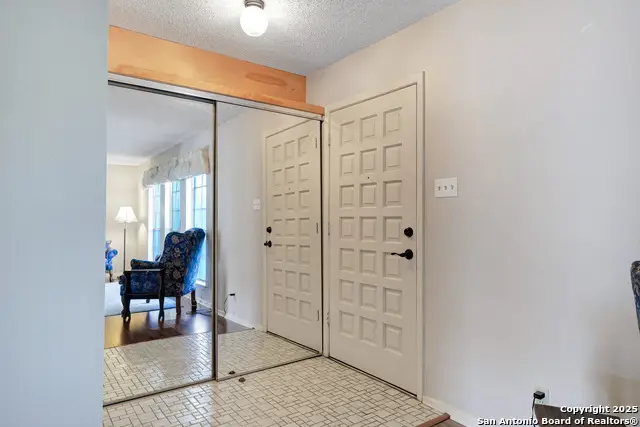 6739 Crown Rdg #6739, San Antonio, TX 78239 - Image #2