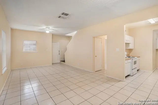 7601 Windsor Oaks, San Antonio, TX 78239 - Image #3