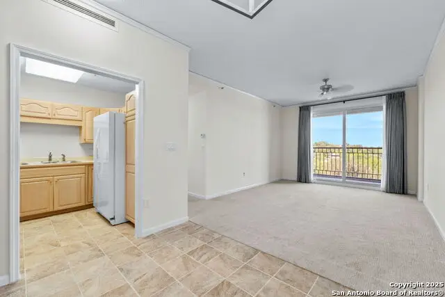 1 Towers Park Ln #402, San Antonio, TX 78209 - Image #1