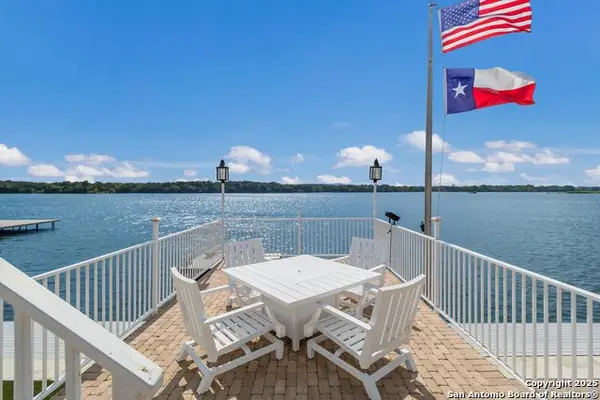100 Waterway, Kingsland, TX 78639