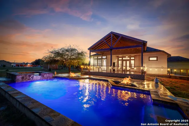 212 Ferryboat Lane, New Braunfels, TX 78130 - Image #2