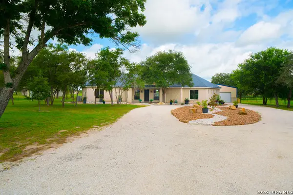 120 County Road 6867, Natalia, TX 78059