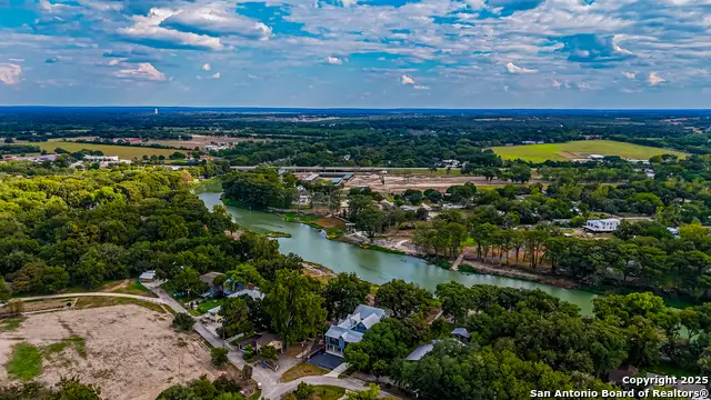 111 Tabler, Seguin, TX 78155 - #2