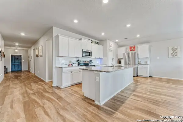 2946 Daisy Meadow, New Braunfels, TX 78130