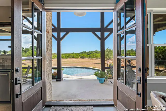 516 Oak Haven, Spring Branch, TX 78070 - Image #2