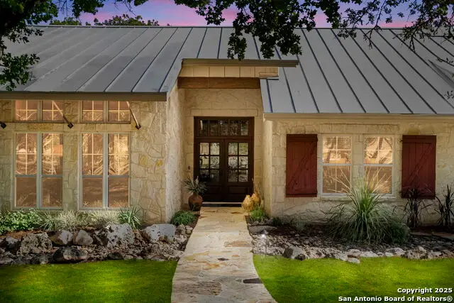 121 Saddle View, Boerne, TX 78006 - Image #2