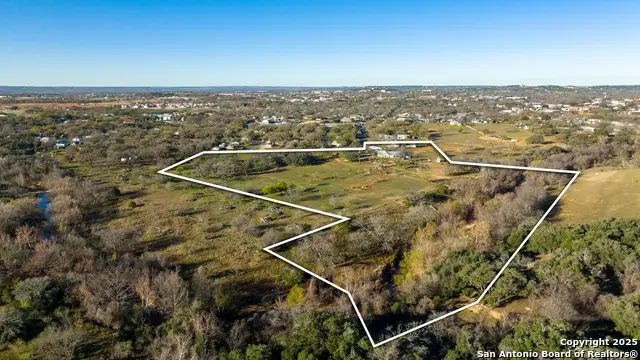 308 Oakhaven Lane, Fredericksburg, TX 78624 - Image #1