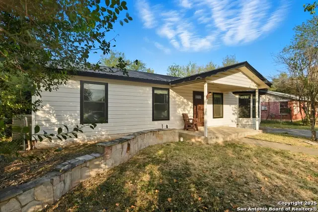 521 Old Carrizo, Uvalde, TX 78801 - Image #3