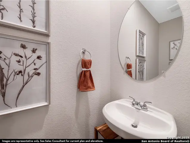 8532 Frostwood Heights, San Antonio, TX 78263 - Image #3
