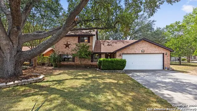 949 Burges, Seguin, TX 78155 - Image #2