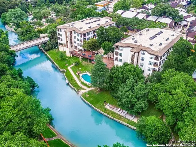 401 W Lincoln #APT A101, New Braunfels, TX 78130 - Image #2