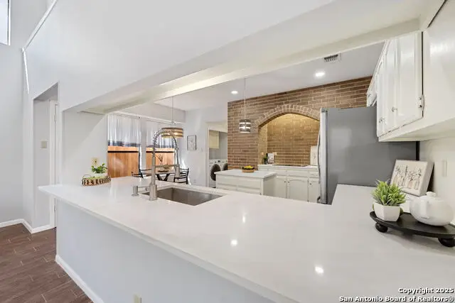 8910 Lost Woods, San Antonio, TX 78240 - Image #3