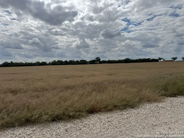 LOT 4 Summerwood Lane, La Pryor, TX 78872 - Image #3
