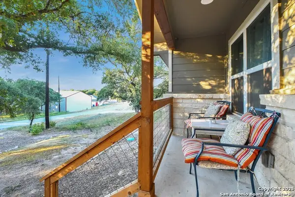 1532 Hillcrest, Canyon Lake, TX 78133