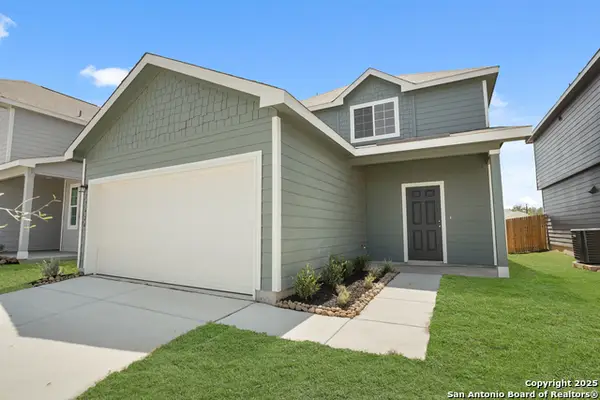 13624 Helton Pass, St Hedwig, TX 78152