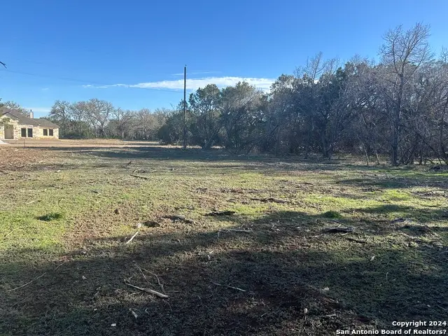 311 Park Rd, Bandera, TX 78003 - Image #2