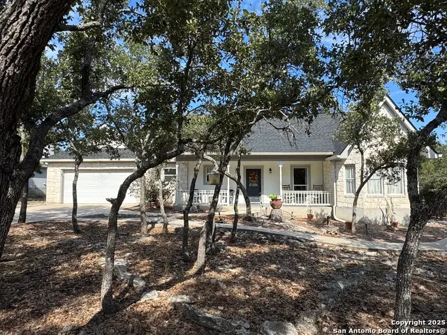 8 Ironwood Ln, Wimberley, TX 78676 - Image #1