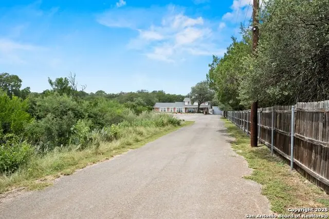 699 Floral Avenue, New Braunfels, TX 78130 - #3