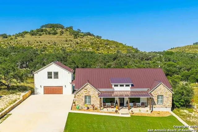 147 Gray Wolf, Blanco, TX 78606 - Image #1