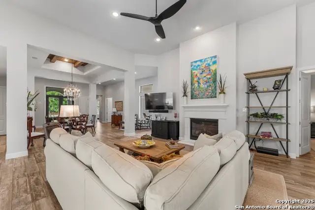 526 Talmadge, Shavano Park, TX 78249 - Image #1