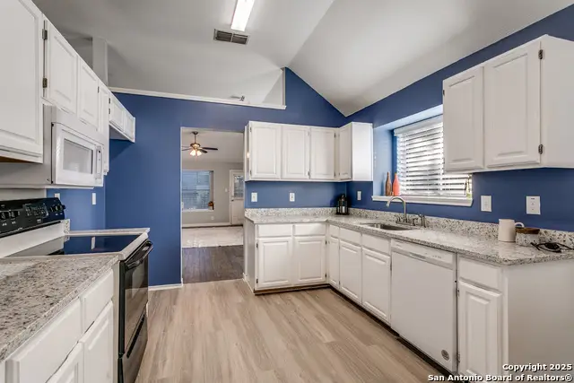 12206 Stoney Pond, San Antonio, TX 78247 - Image #3