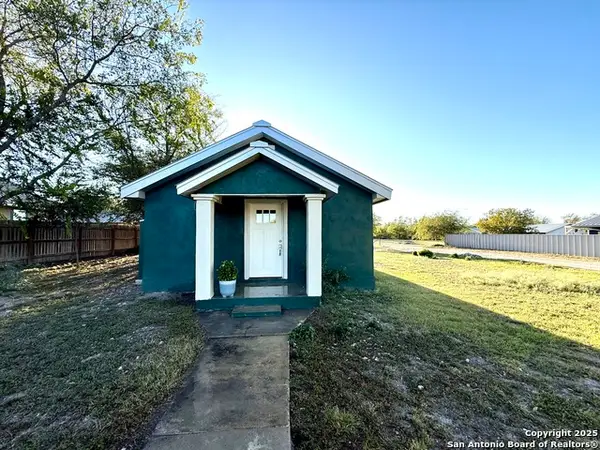 604 N Ann, Brackettville, TX 78832