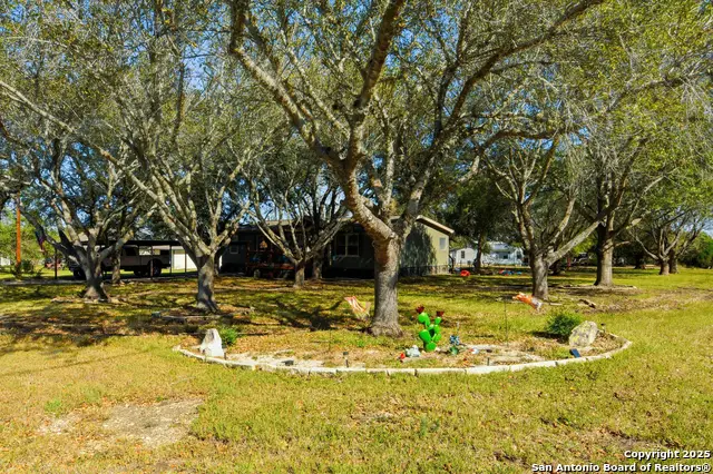 102 County Road 479, Castroville, TX 78009 - Image #3