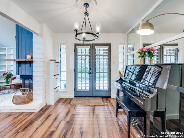 3605 Hidden #E1, San Antonio, TX 78217 - Image #2