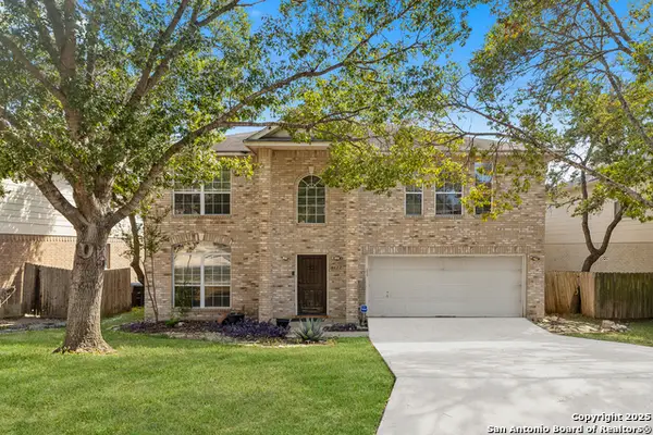 4122 Knollbluff, San Antonio, TX 78247