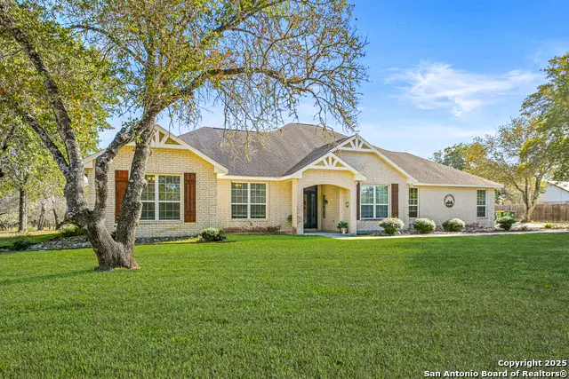 412 Cimarron, Floresville, TX 78114 - Image #2