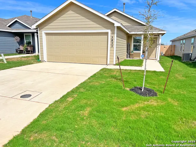 5822 Coahulia Ridge, Seguin, TX 78155 - Image #2