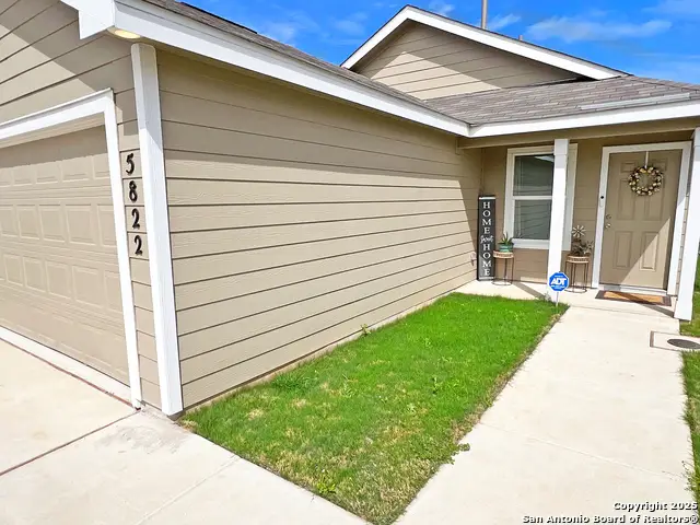 5822 Coahulia Ridge, Seguin, TX 78155 - Image #3