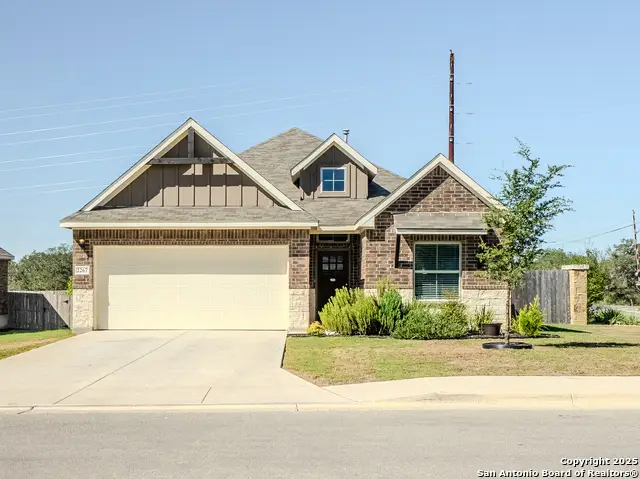 2267 Meadow Way, New Braunfels, TX 78132 - Image #1