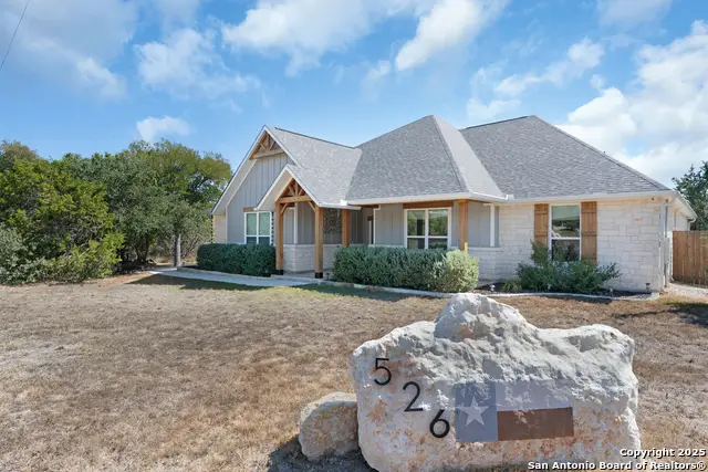 526 Stars And Stripes, Fischer, TX 78623 - Image #2