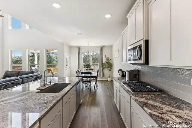 1639 Dunvegan, Bulverde, TX 78163 - Image #2